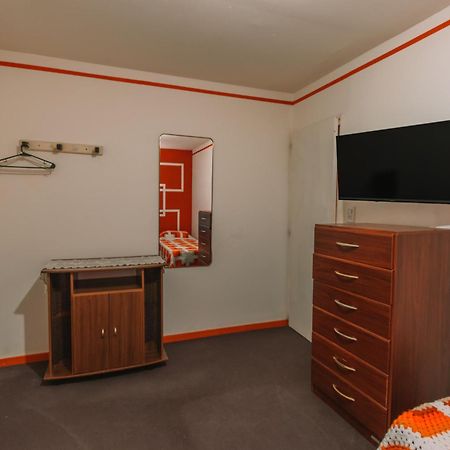 Habitaciones Mary 2 Camas Simples En Casa Compartida Ushuaia Zewnętrze zdjęcie